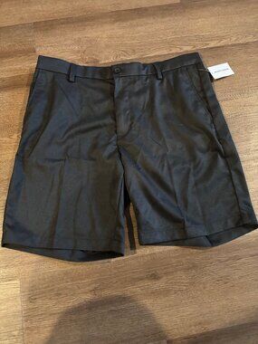 Amazon Essentials Men's Slim-fit 7" Short Black (NEW)
